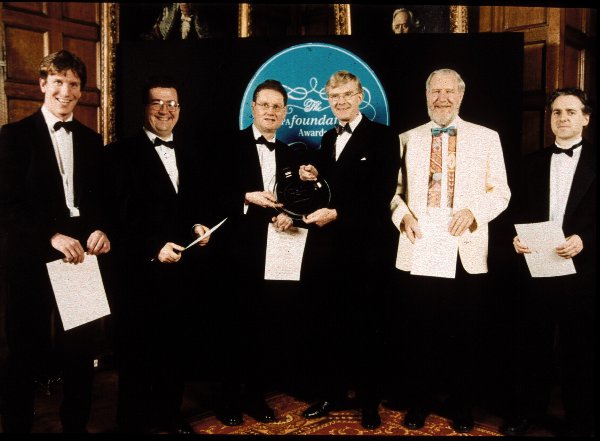 The Oasys team receives the BUPA Foundation Health At Work Award 1999